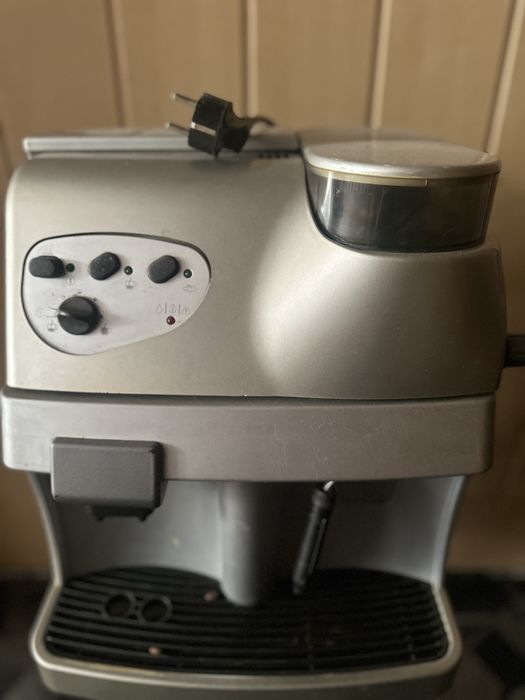 Кавомашина кофеаппарат кавоварка кофеварка