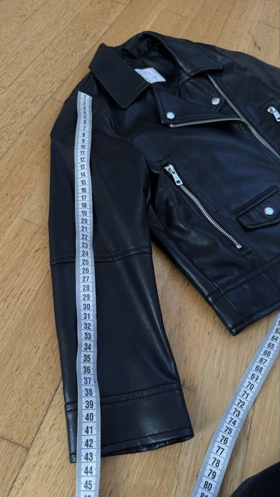 Шкірянка косуха шкіряна куртка Zara 122 см 6-7 років стан як новий
