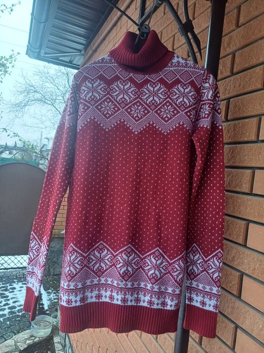 Продам свои  свитерки!