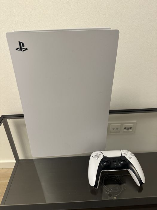 Sony PlayStation 5 Digital Edition (PS5)