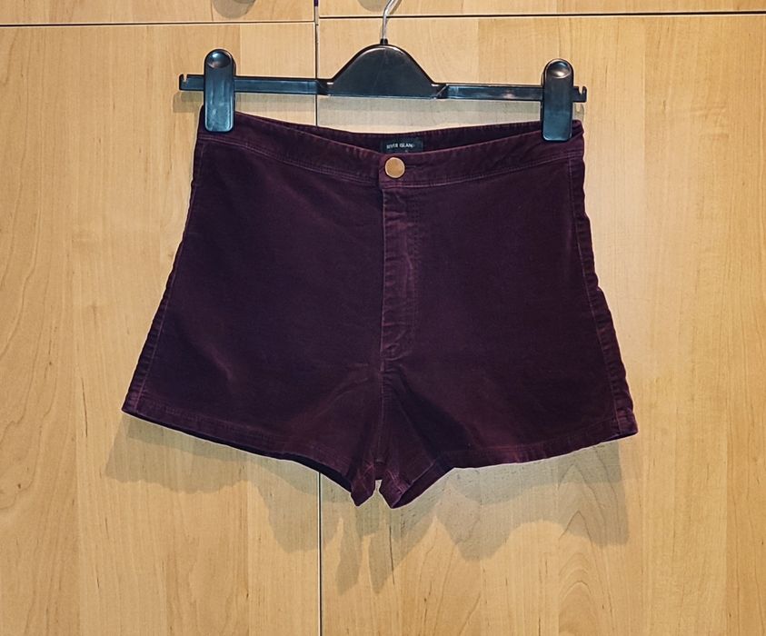 River Island Welurowe bordowe spodenki r.8