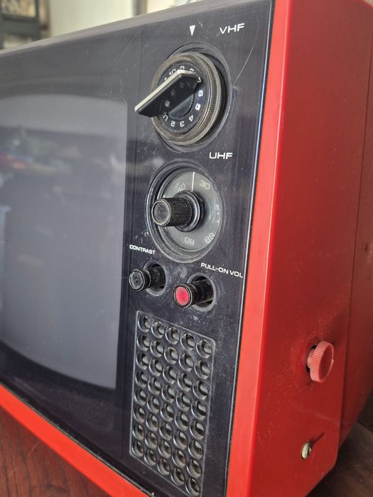 Tv Toshiba 12SE vintage