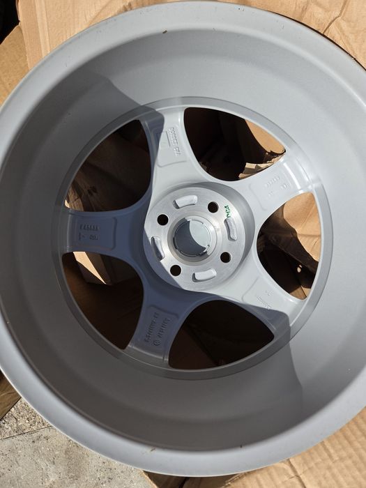 Felgi aluminiowe Borbet F 4x100 16" NOWE  KBA 49489
