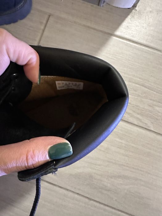 Жіночі чорні тімберленди 40 розміру