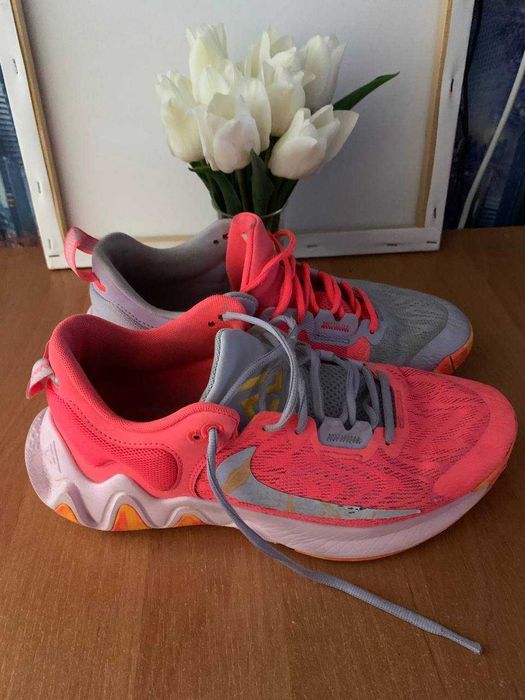 Кросівки Nike Giannis Immortality 2 [8.5US||26.5cm]