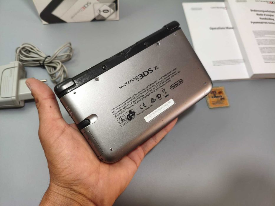 Nintendo 3DS XL