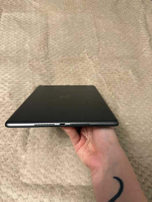 Ipad 9 generacji 64gb wifi + cellular Apple  plus rysik