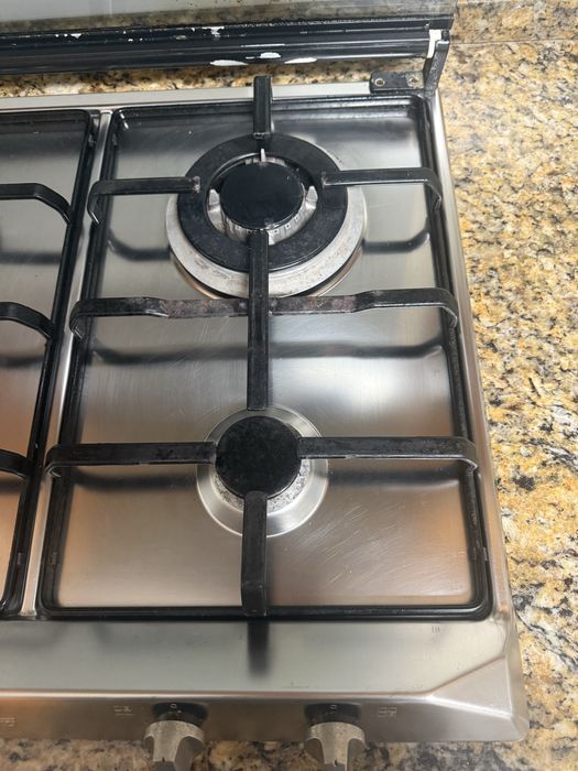 Placa a gás e Forno electrico Teka