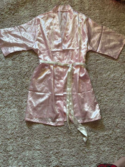 Халат пенюар накидка мини розовый атласный