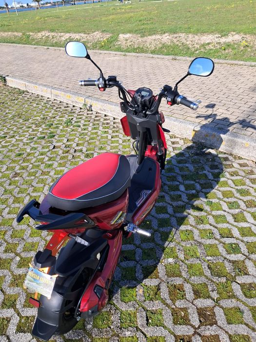 Mota eléctrica nova