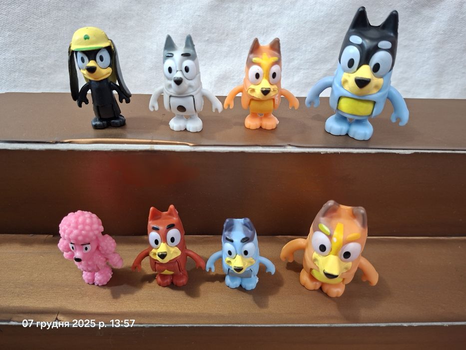Набір фігурок 8 шт Блуї Бінго Блуи Бинго Bluey Хилер