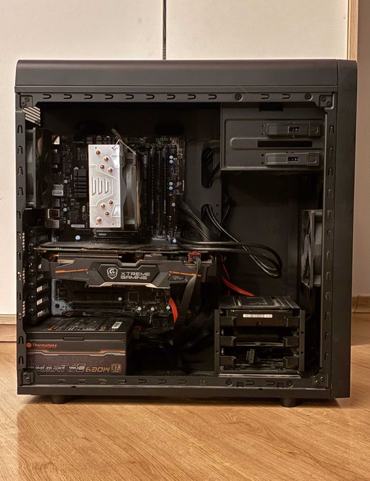 Komputer stacjonarny