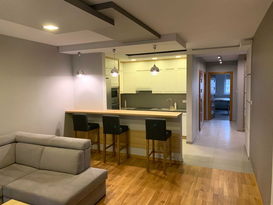wynajmę mieszkanie ul. nowotomyska 50n 70m2