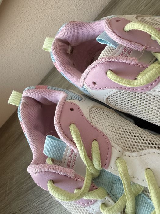 Кросівки легкі літні Skechers