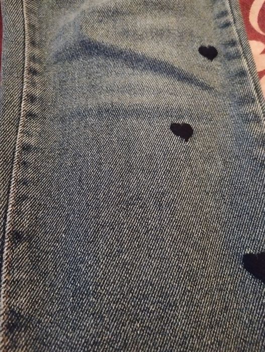 Продам женские джинсы