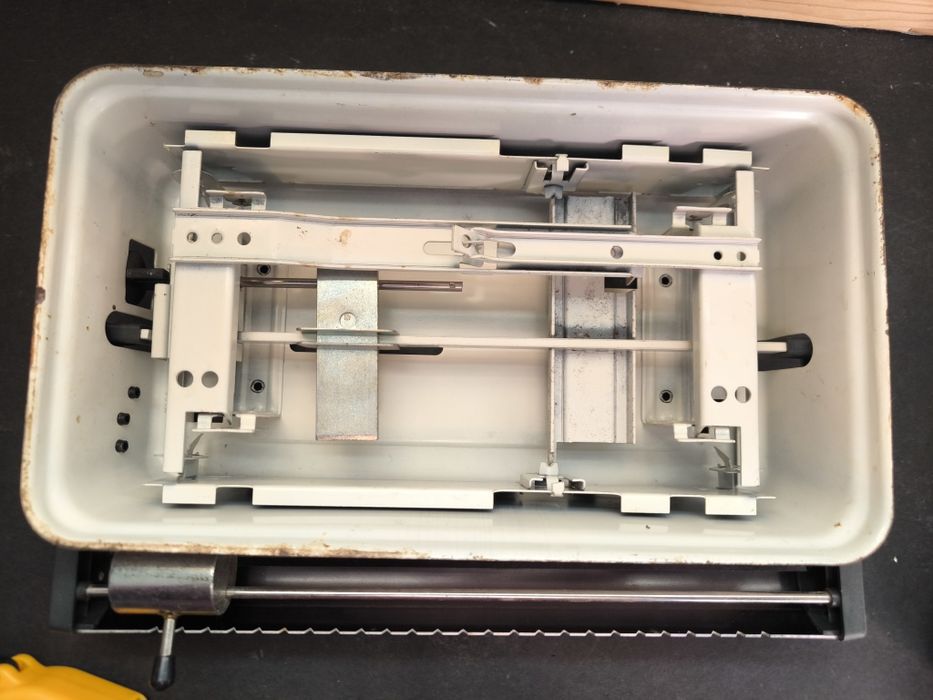 Balança SOEHNLE 12kg
Balança mecânica SOEHNLE com prato em aço inoxidá