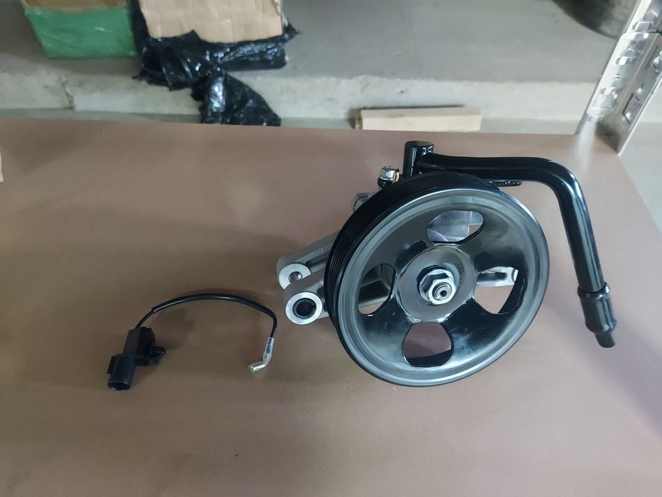 Насос гідро підсилювача,гидроуселителя,ГУР kia Hyundai 1.6 бенз G4FC