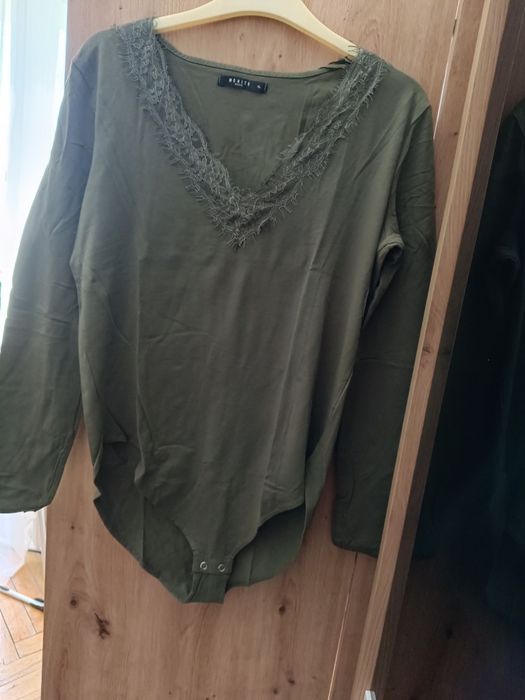 Body khaki Mohito