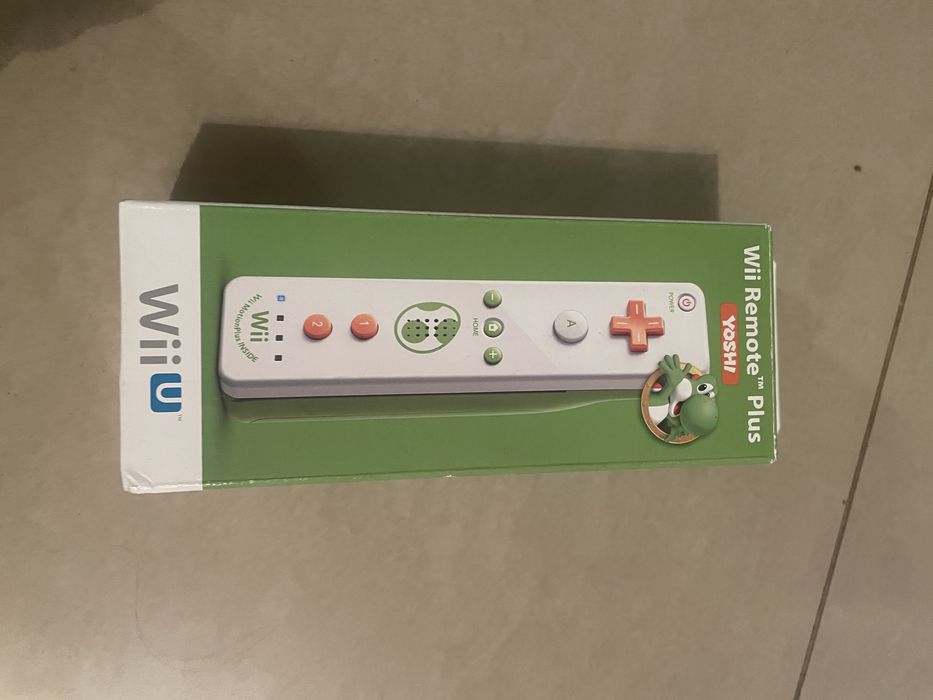 Nintendo Wii / Wii U Remote Controller Plus Yoshi