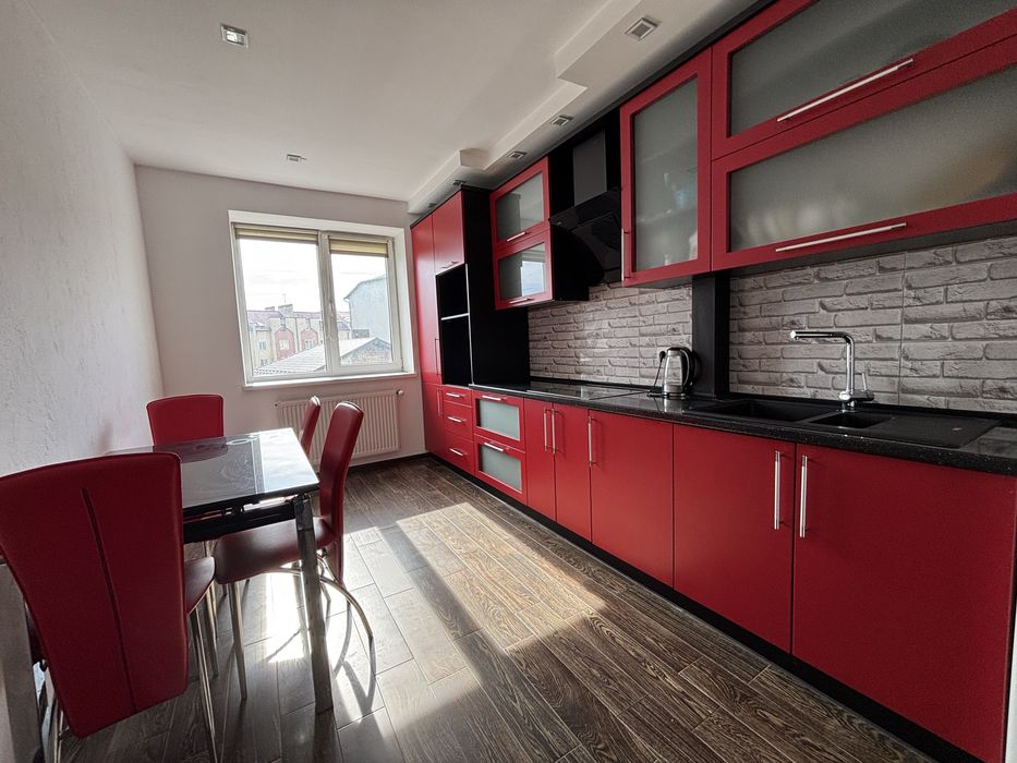 Продаж 2км-квартира 70 м². Федьковича. Ремонт. Меблі. Техніка. Садок