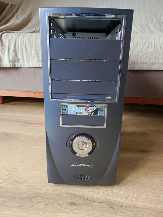 floppy 1,44 DVD-Rom CD-Rom Intel celeron 2,66 GHz radiator