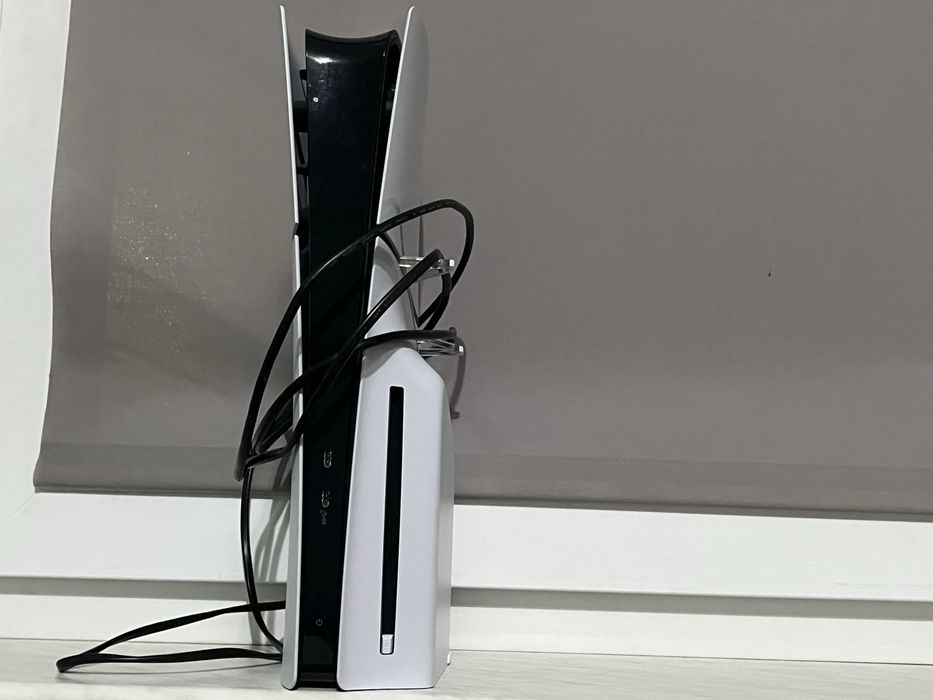 Playstation 5 zamienię na Playstation 4 z softem 9.00