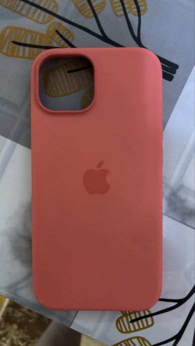 Продам чехол для айфон iphone 15 оригинал