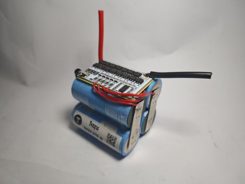 Стартерный аккумулятор LiFePO4 12,8V 6Ah в корпусе Moto 12V 4Ah с BMS