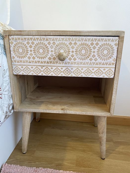 Mesas de cabeceira SKLUM