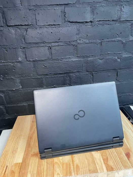 Опт Ноутбук Fujitsu LIFEBOOK E449 i3-8130U 8ГБ 256ГБ SSD 14" FHD