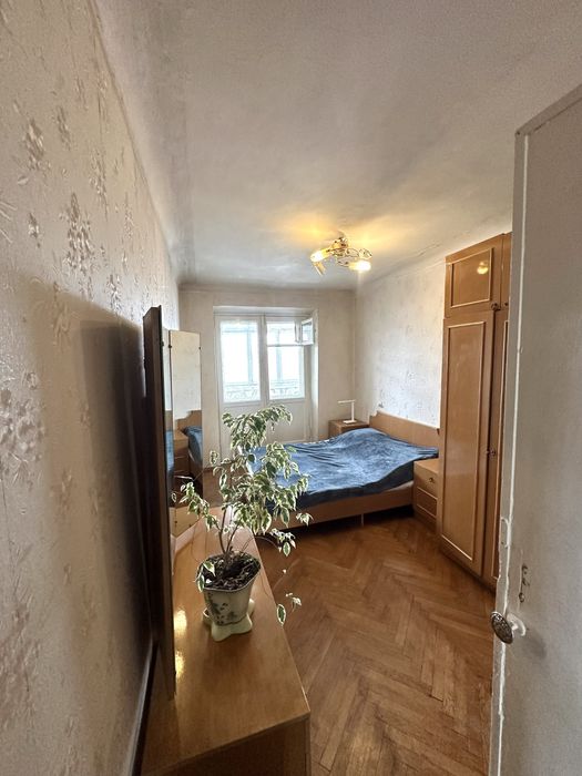 Простора 3 кімнатна квартира на оренду