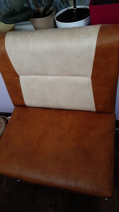 Мягкий кухонный уголок