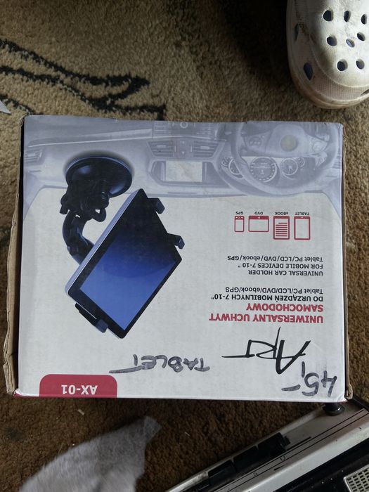 Uchwyt do telefonu samochodowy