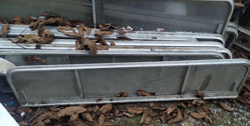 автобусные стекла Икарус