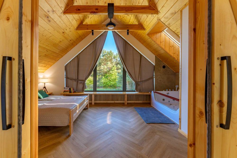 Domki Echo lasu, Zwierzyniec,  Roztocze, balia z jacuzzi, sauna