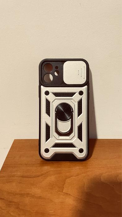 Capa iphone 12 imitar titanium