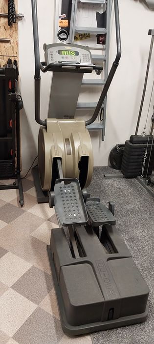 Orbitrek TechnoGym Glidex 600