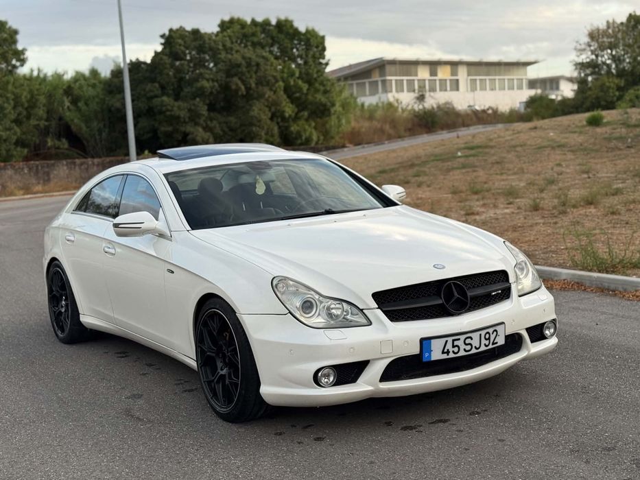 Mercedez -benz cls 320 kit 63 AMG