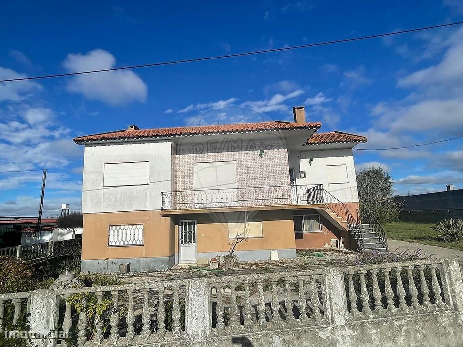 Moradia T3 para venda