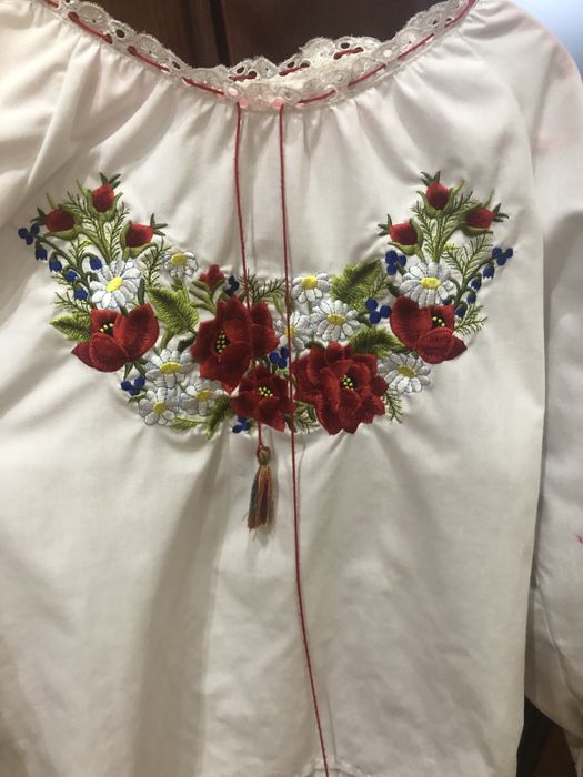 Вишиванка для дівчинки