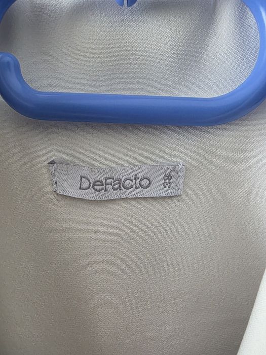 Жіночий легкий піджак блейзер DeFacto