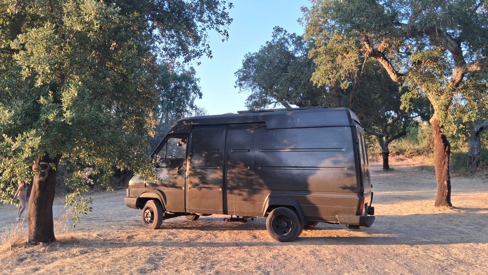 Renaul Trafic campervan