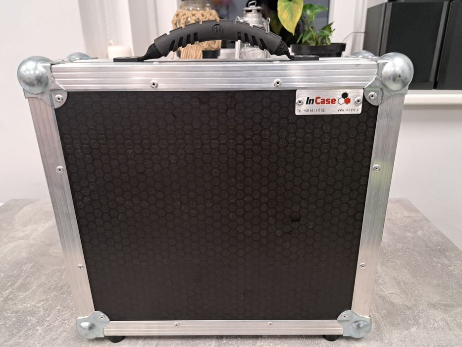 Mixer Behringer QX1222USB+ skrzynia transportowa