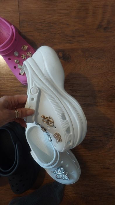 Продам кроксы оригинальные