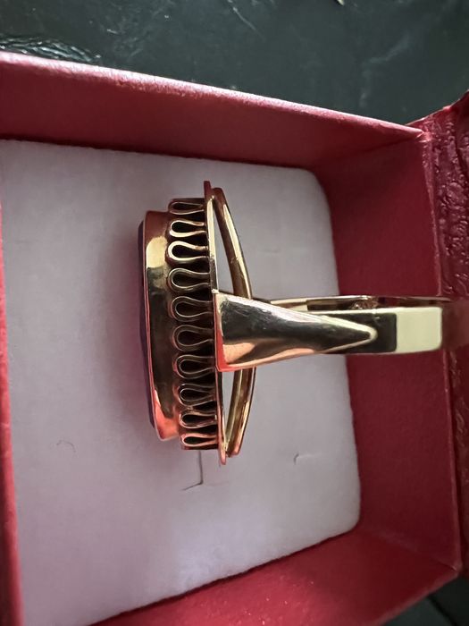 Rytosztuka, piekny złoty pierscionek PRL