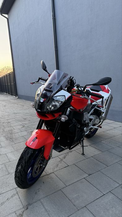 Aprilia Tuono 1000