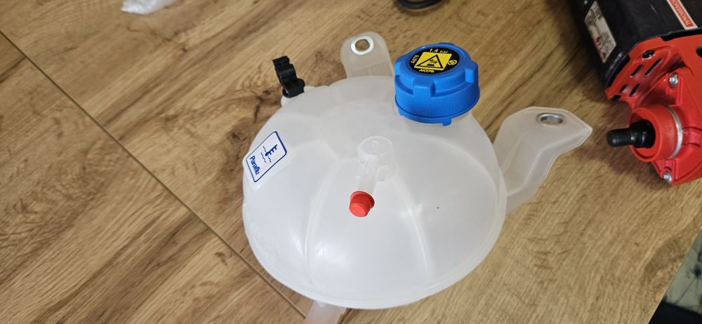 Бак охолоджуючої рідини ALFA ROMEO TONALE 5217490 50544421