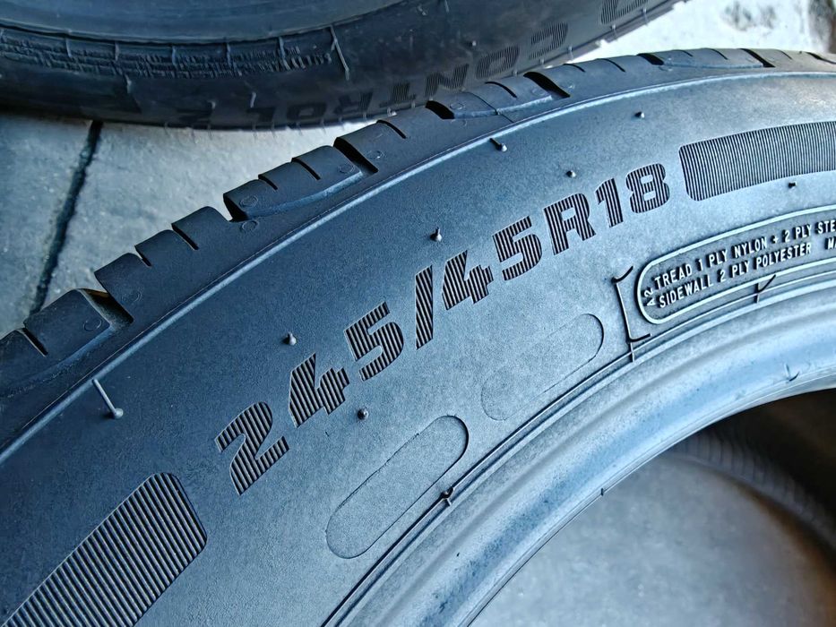 Всесезнні шини R18 245 45 комплект продам з американського авто Road Control All Season