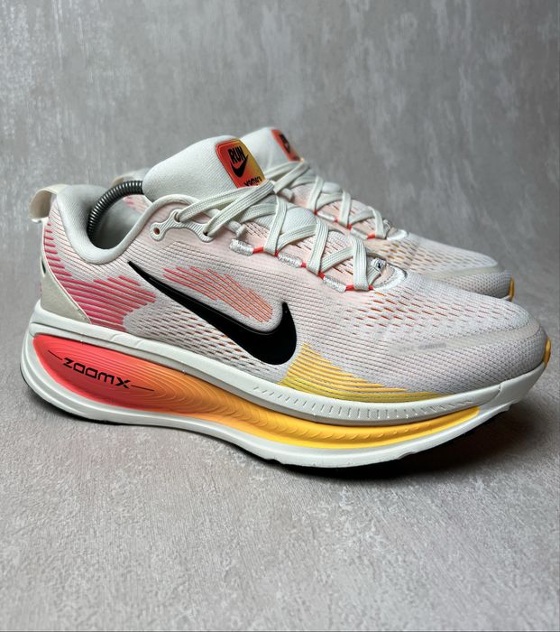 Кросівки Nike Vomero 18