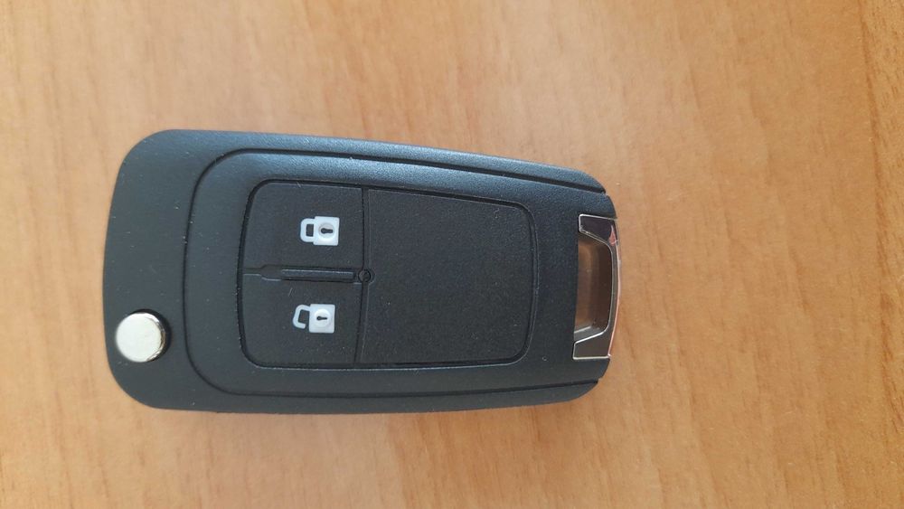Opel comando carro